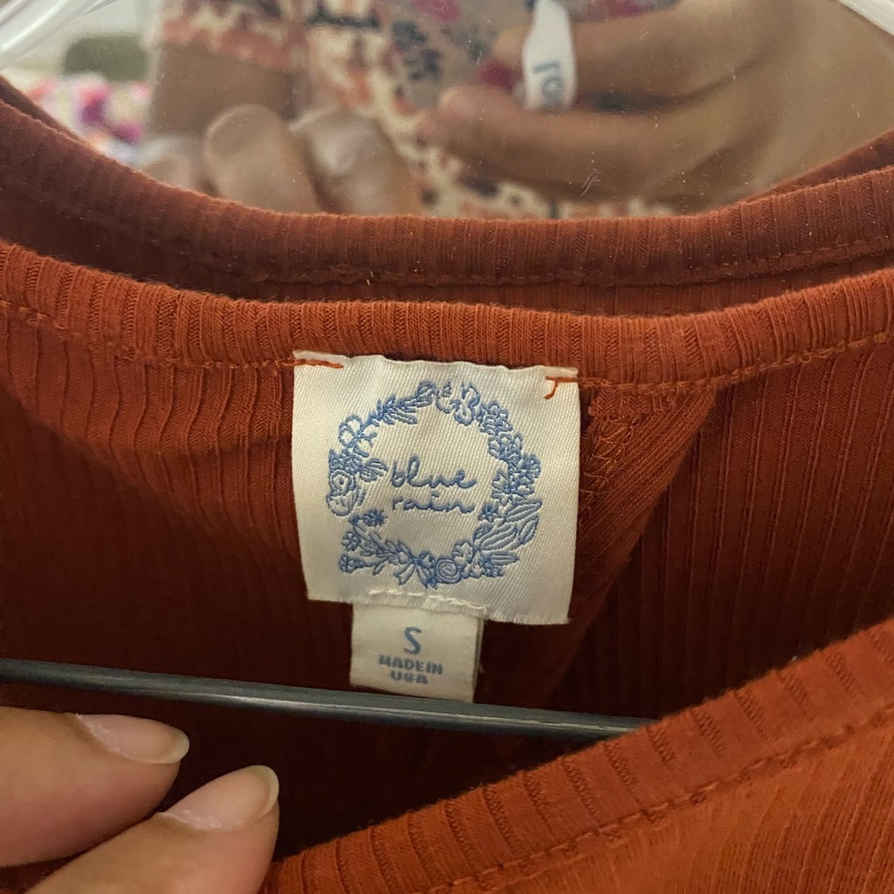 Francesca’s | Size S | Ribbed open back top - Picture 2 of 3